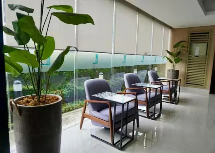 Citylush Hideaway Aparthotel